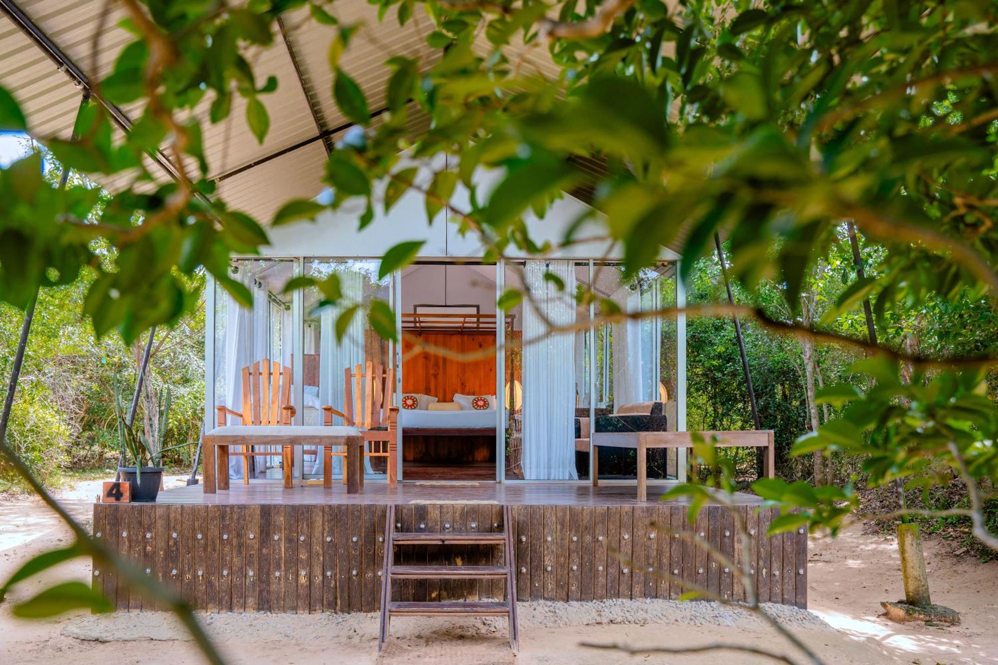 Lowin Yala Exterior photo