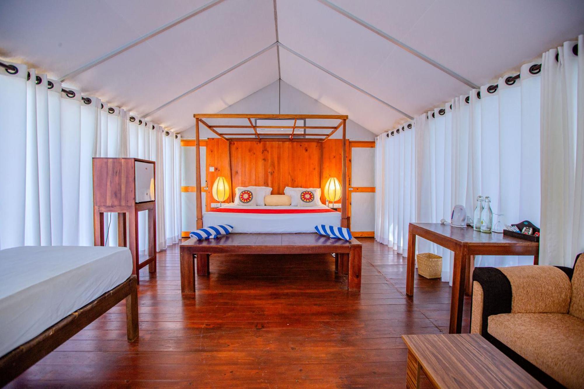 Lowin Yala Exterior photo